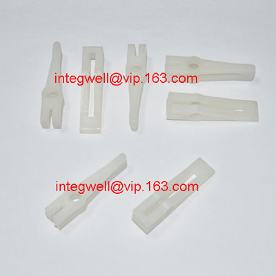 Adjusting block / adjuster block / traction strap