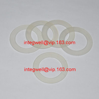 Wear washer / nylon disc between shedding levers